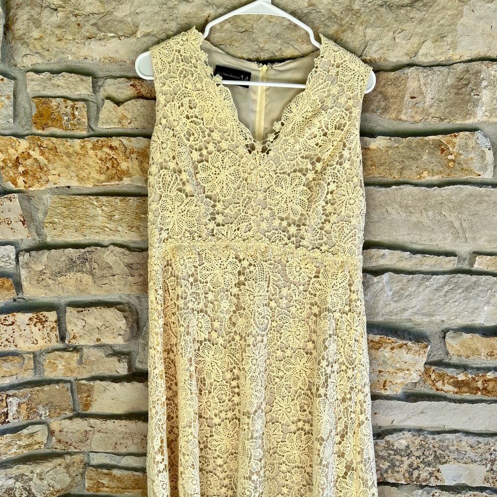 Gorgeous A Line Light Yellow Lace Dress